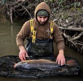Vass Hybrid Chest Fishing Waders and Carp Rising Hoodie