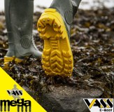 Vass E Boot Mega Stud option fishing on rock hopper