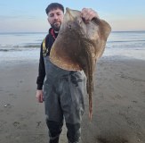 Team Vass 700 heavy duty chest wader sea fishing Ray